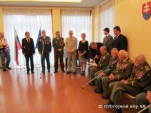 Vojnov veterni si v Prahe prevzali ocenenia ministra obrany SR